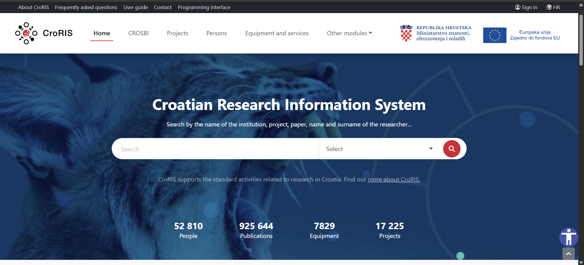 Display of the CroRIS platform homepage